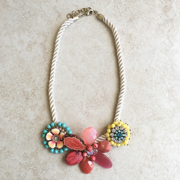 Handmade rope necklace - Picture 3 of 4