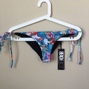 Beach Riot bikini bottoms size M