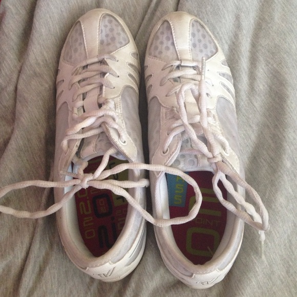 White 2.0 varsity cheer shoes