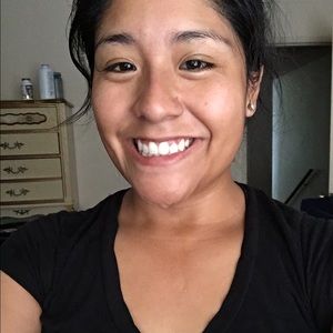 Meet your Posher, Cindy