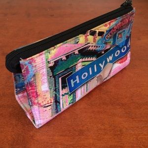 Hollywood clutch