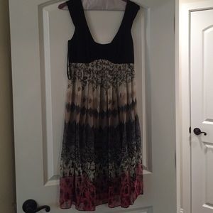 Size 4 Laundry by Shelli Segal Dress