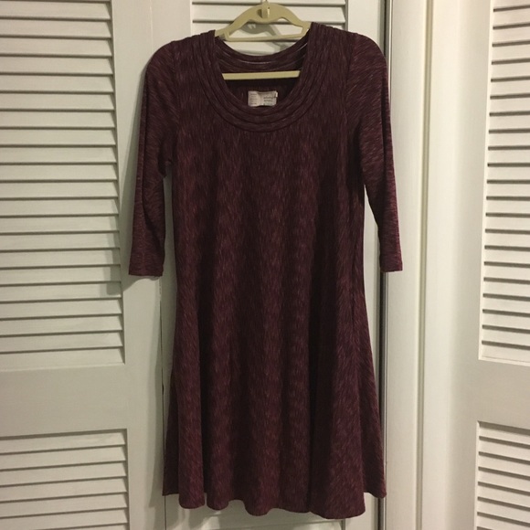 Cozy swing dress with pockets!