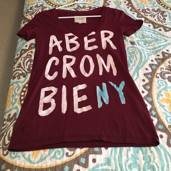 Abercrombie & Fitch top