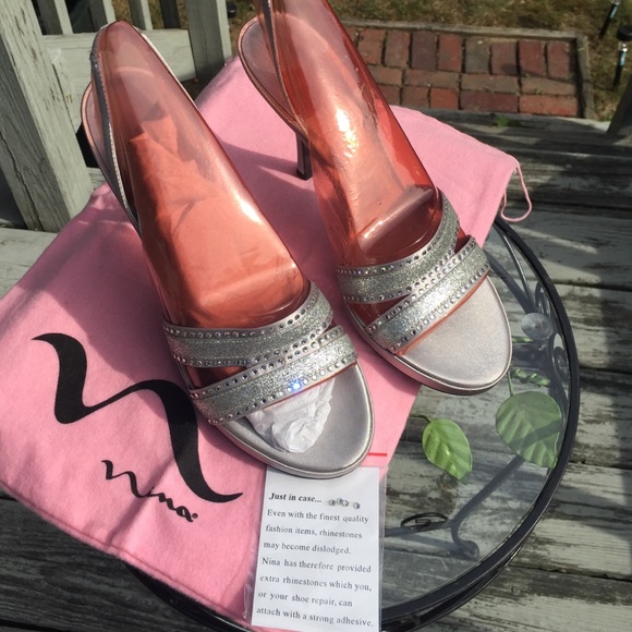 Heels - Picture 2 of 4