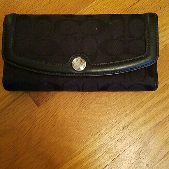 Coach wallet
