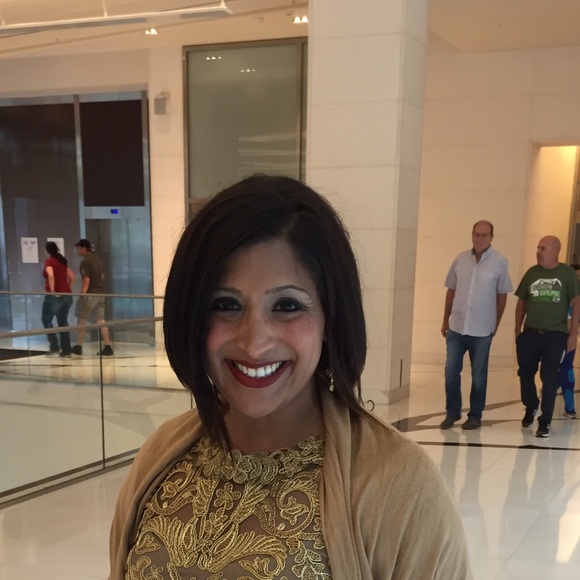 Meet your Posher, Vanita - Picture 1 of 1