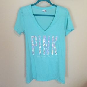 Soft v-neck tee
