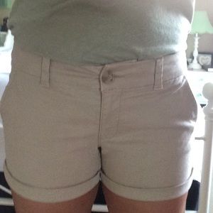 American Eagle Khaki shorts