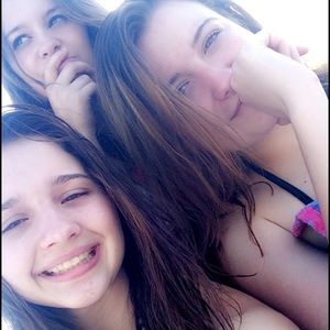 Meet your Posher, Helene