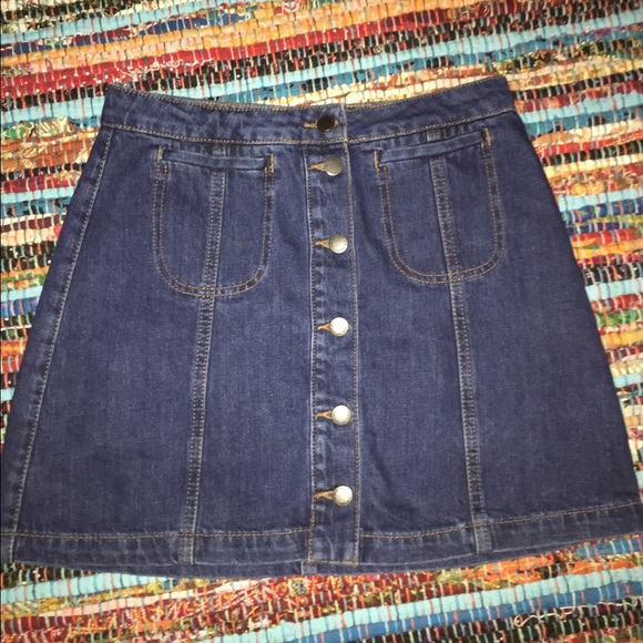 Button-up denim Top Spot skirt size 28 (US 4)
