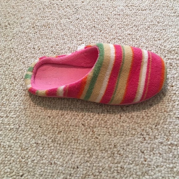 Slippers - Picture 2 of 3