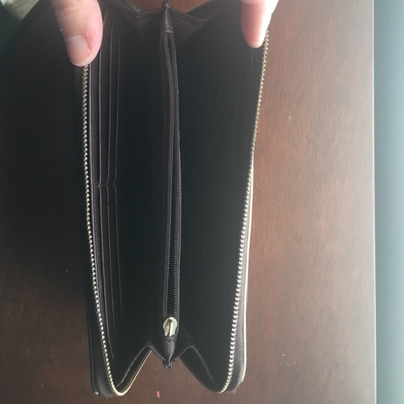 Fossil Wallet - image 4