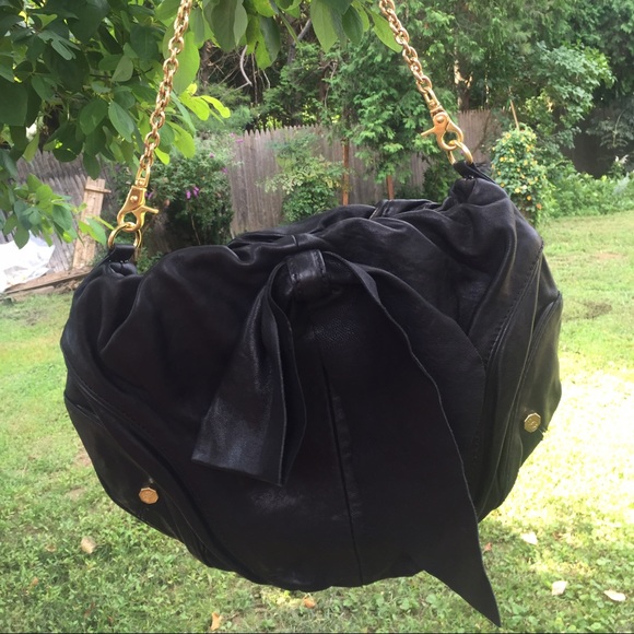Bill Blass 100% leather clutch, black - Picture 1 of 3