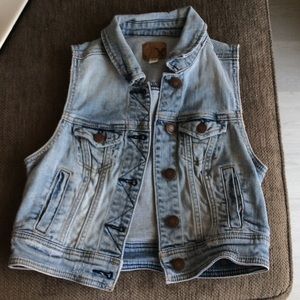 American eagle jean vest