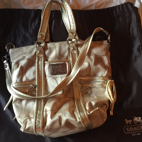 🙅SOLD🙅Coach Monogram Handbag/Shoulder Bag