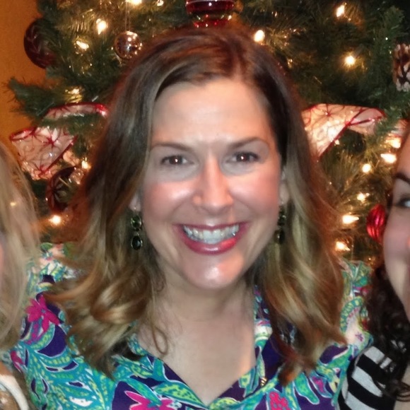 Meet your Posher, Melissa - Picture 1 of 1