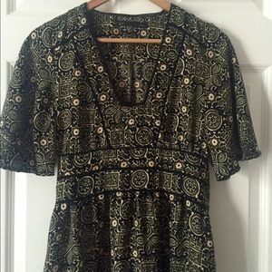 Black/olive Printed Maxi Dress w/Sleeves