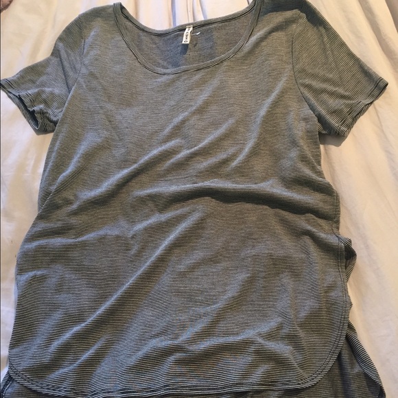 Hi-Lo Top from LF - Picture 1 of 4