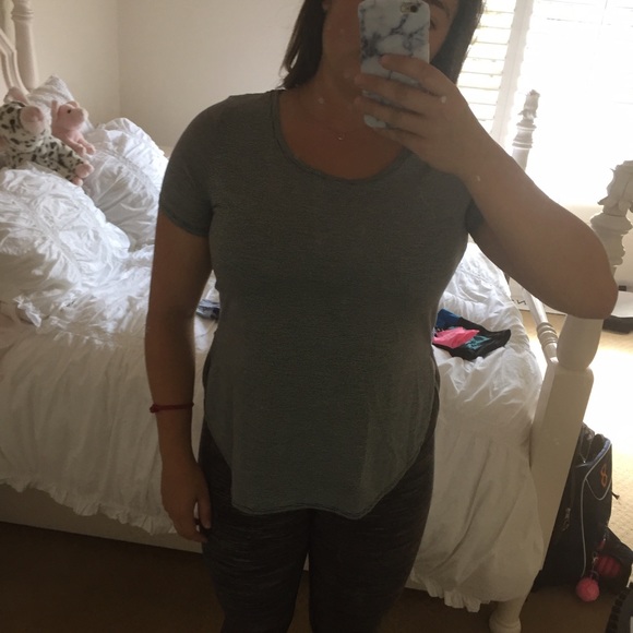 Hi-Lo Top from LF - Picture 3 of 4