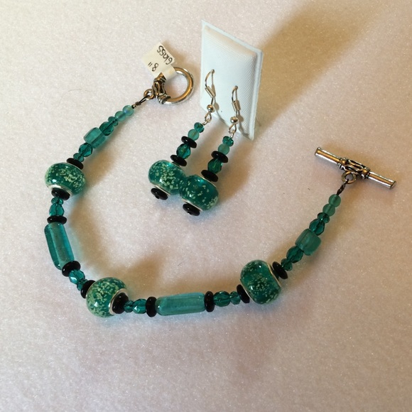 FINAL SALE PRICE Handmade OOAK Glass/Crystal Bracelet & Earring Set