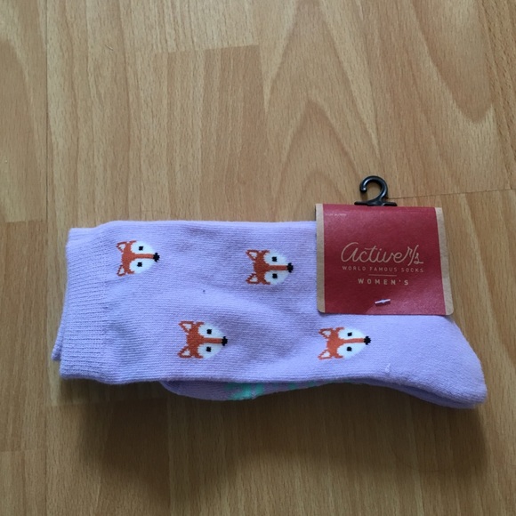 Super cute Forever 21 purple crew fox socks