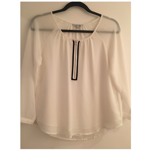 White blouse with black zipper