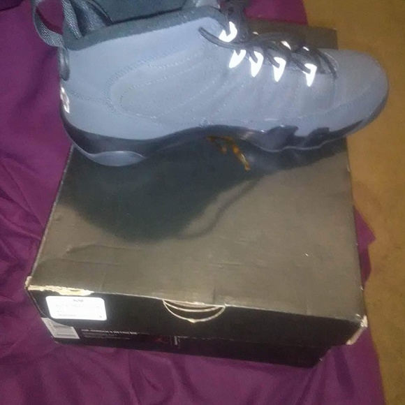 Jordans 9s size 6.5 good condition