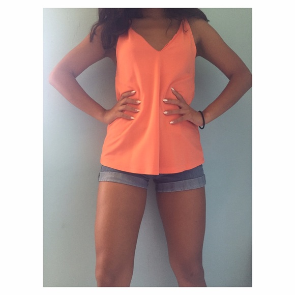 ☀️bright coral halter tank w/ deep plunge☀️ - Picture 1 of 4