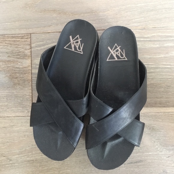 YRU platform sandals