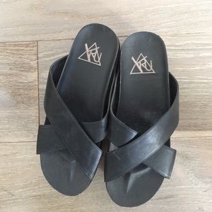 YRU platform sandals
