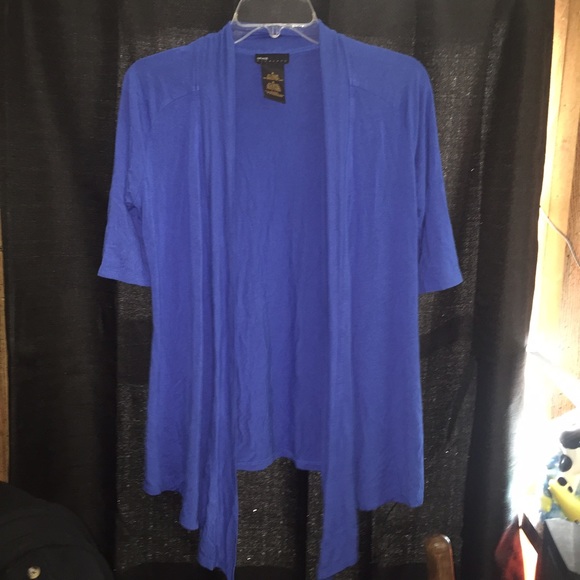 Short sleeve cardigan😇