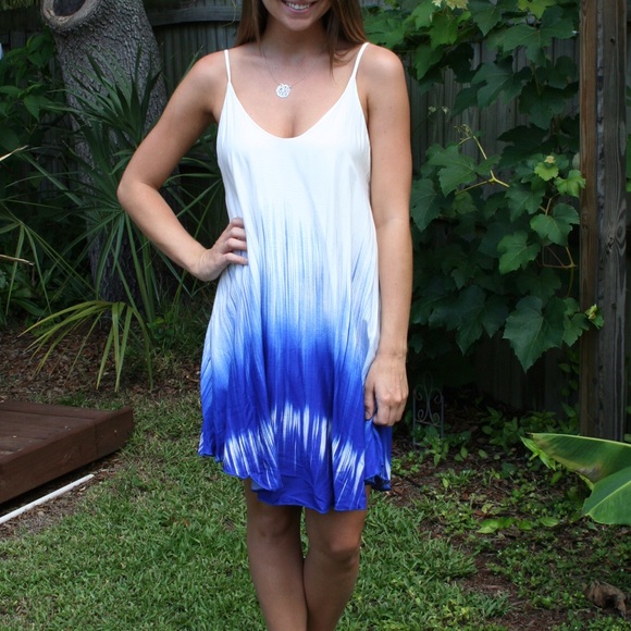 Dresses & Skirts - Shift Dress