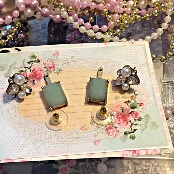 gemstone/pearl/rhinestone earrings NWOT 💍💍 - Picture 3 of 3