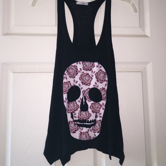 Skull N' Roses Tank top - Picture 2 of 2