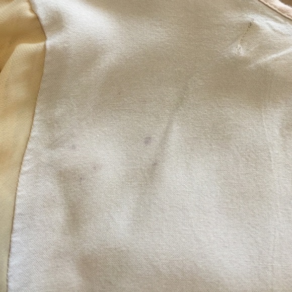 Cute blouse - Picture 3 of 4