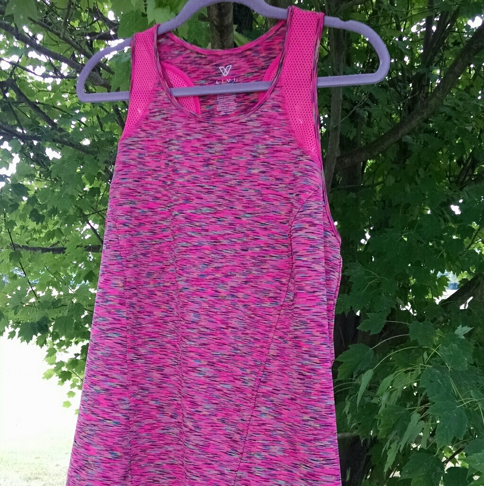 NWOT LB LiviActive Workout Tank Top