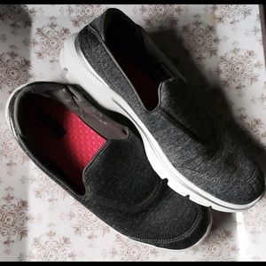 Heather Gray Sketches Go Walk 3 Yoga Mat Shoes