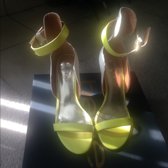 Bebe heels