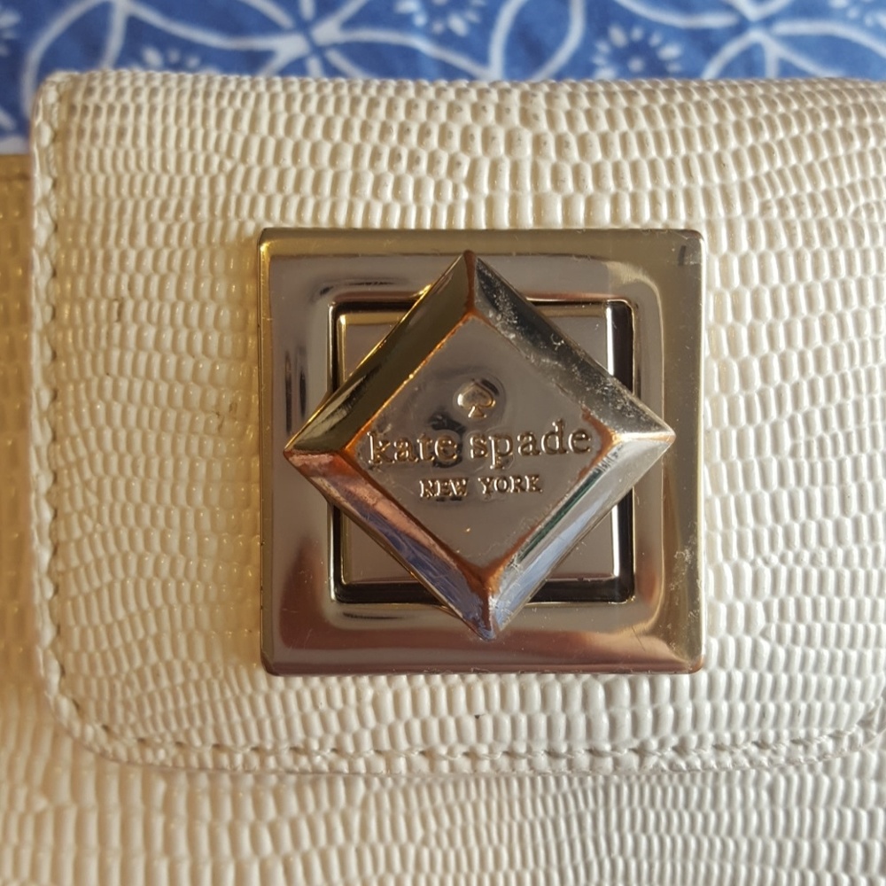 Kate Spade Wallet - Picture 2 of 4
