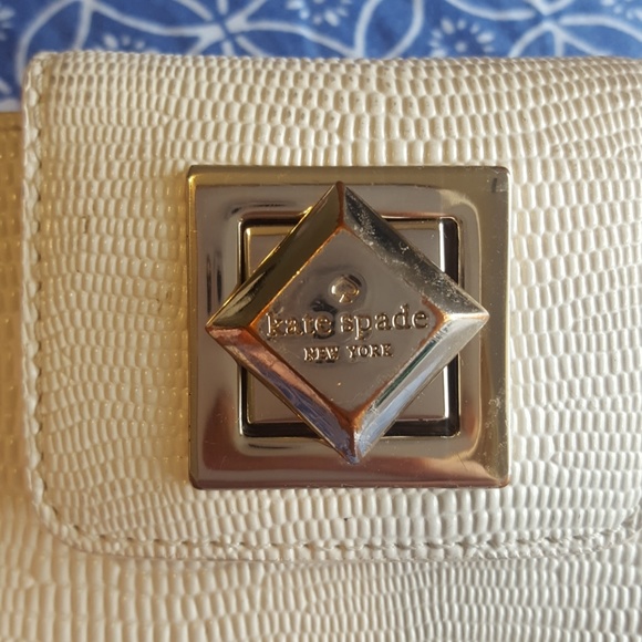 Kate Spade Wallet - Picture 2 of 4