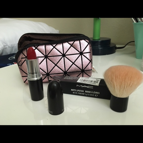Mac Russian Red lipstick and Anastasia bag