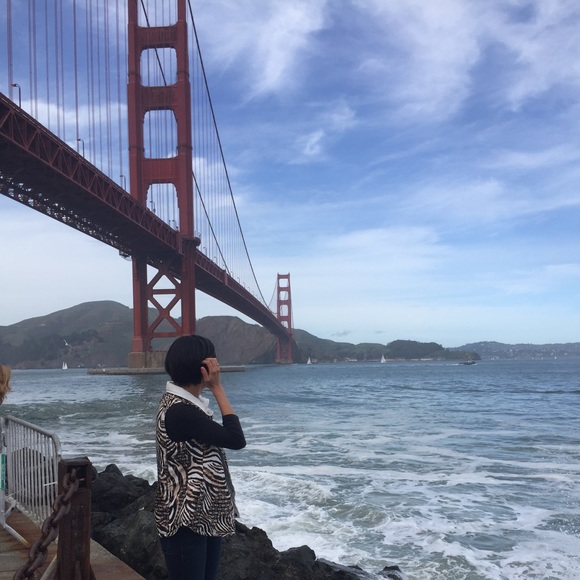 Meet your Posher, Alexa - Picture 2 of 3