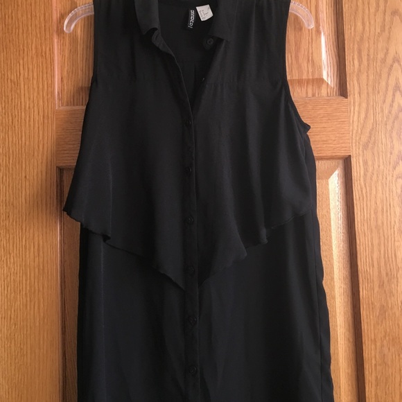 black button down shirt - size 6