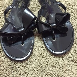Valentino Shoes - Valentino couture bow flip flops Valentino Shoes - Valentino couture bow flip flops
