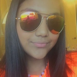 REFLECTICE SUNGLASSES