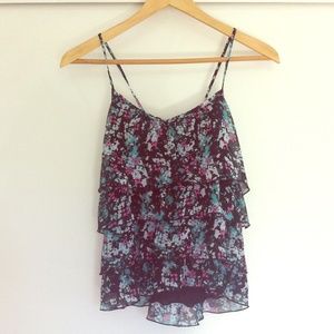 Floral tank top 🌷🌞🌆