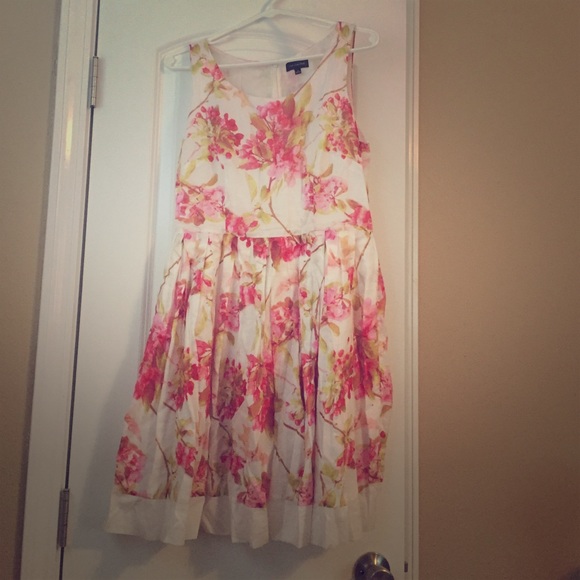 Floral summer dress