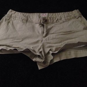 Mossimo khaki shorts.