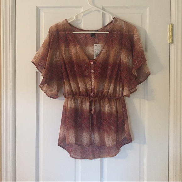 Forever 21 Blouse - Medium - NWT
